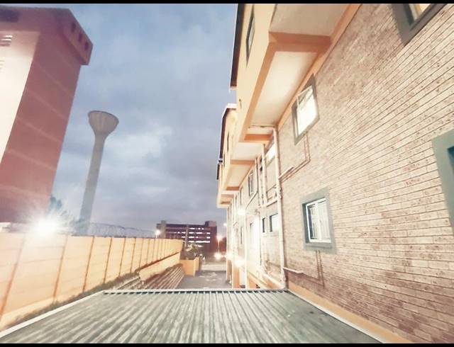 3 BEDROOM APARTMENT FOR SALE IN SYDENHAM